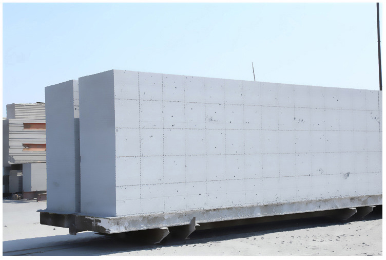澄迈加气块 加气砌块 轻质砖气孔结构及其影响因素